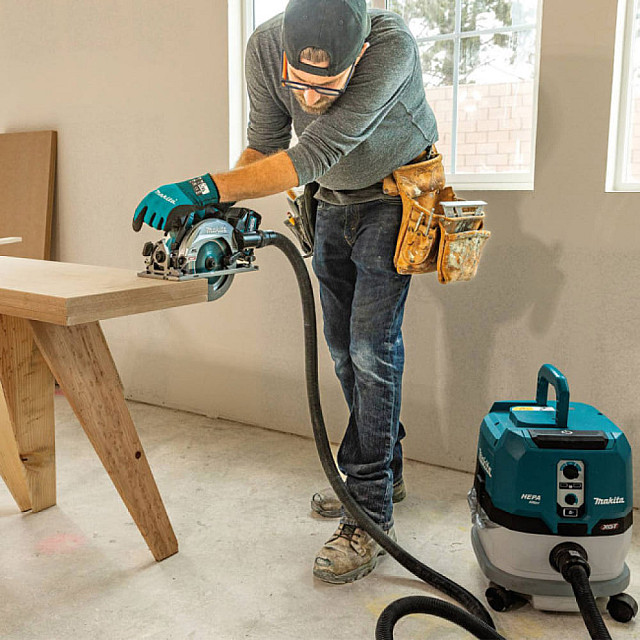 Пила дисковая Makita HS012GZ аккумуляторная