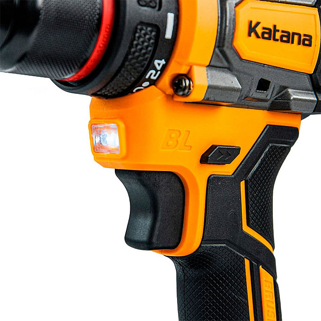 Дрель-шуруповерт Katana HD Line BCD6001 KBCD6001.00 аккумуляторная
