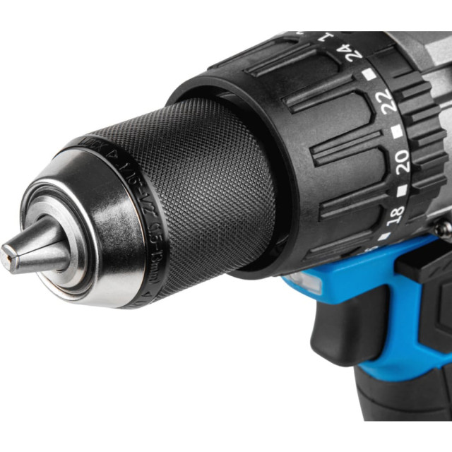 Дрель-шуруповерт Bull SR 1805 XLTpro 1329603 чемодан