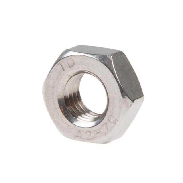 Гайка шестигранная М6 Starfix SMZ1-85216-25 25 шт