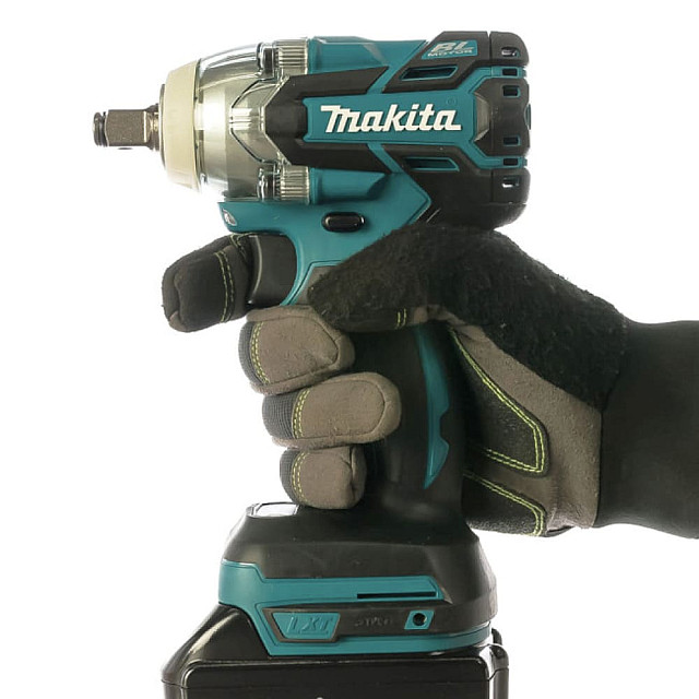 Гайковерт Makita DTW285Z аккумуляторный без АКБ и ЗУ