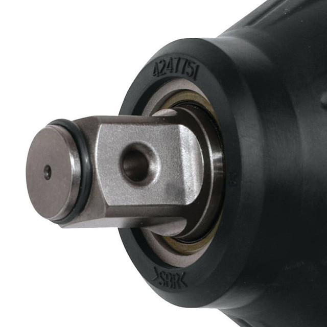 Гайковерт Makita DTW1001Z аккумуляторный без АКБ и ЗУ