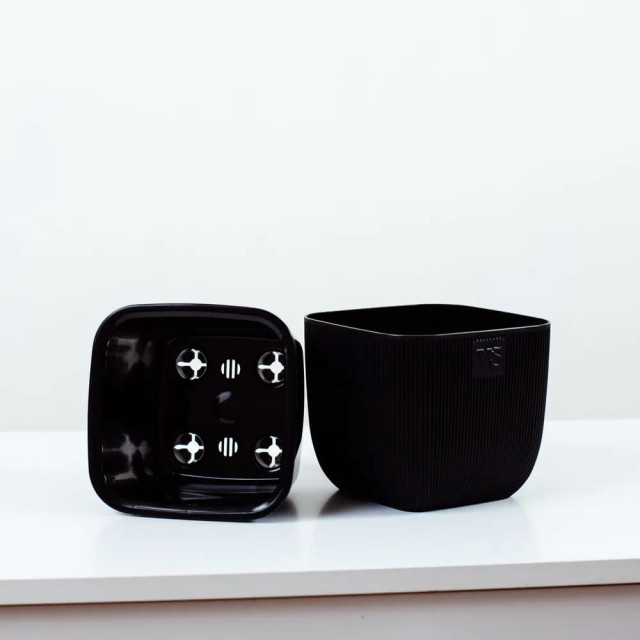 Горшок VipSet  AMF-1.95-11 Фабио с дренажной системой черный 1.95 л