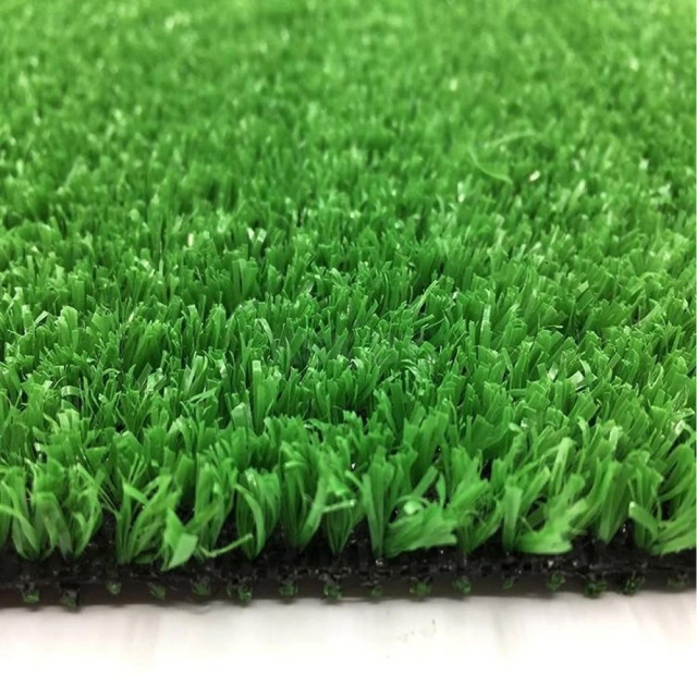Искусственная трава Grass 100203 7 мм*1 м