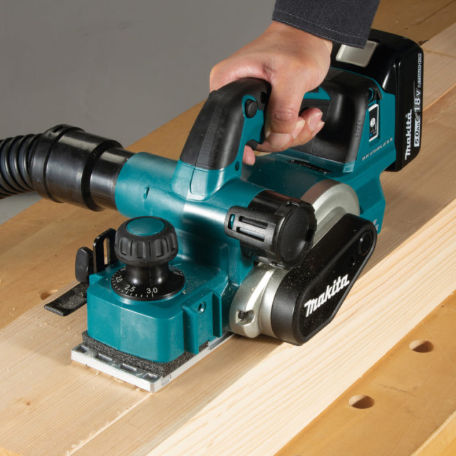 Рубанок Makita DKP181Z аккумуляторный без АКБ и ЗУ