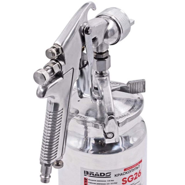 Краскопульт Brado SG26