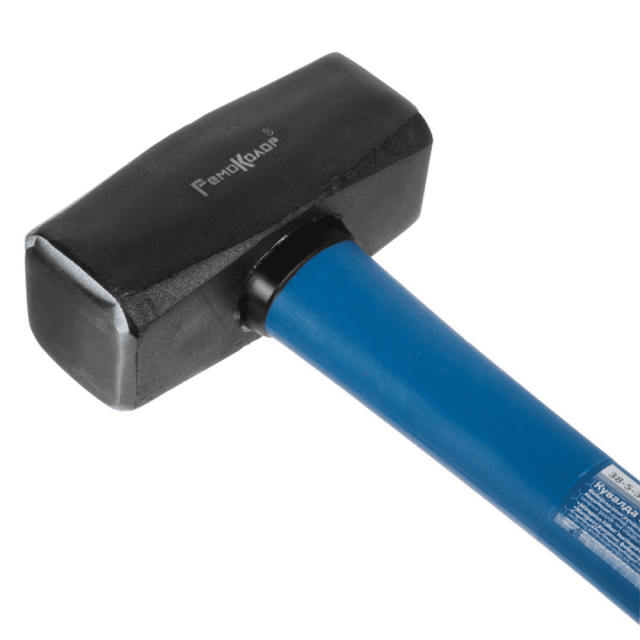 Кувалда кованая Remocolor 38-5-330 фиберглассовая рукоятка 3 кг