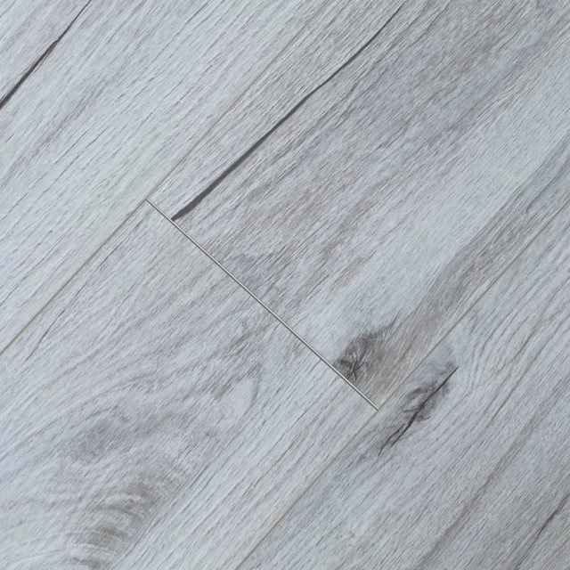 Ламинат Ultradecor Eurohome Majestic U606 Дуб Нордик