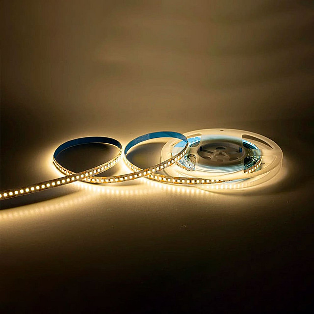 Лента светодиодная СириусА 12В 2835 180LED IP20 14.4Вт 4000К 5 м