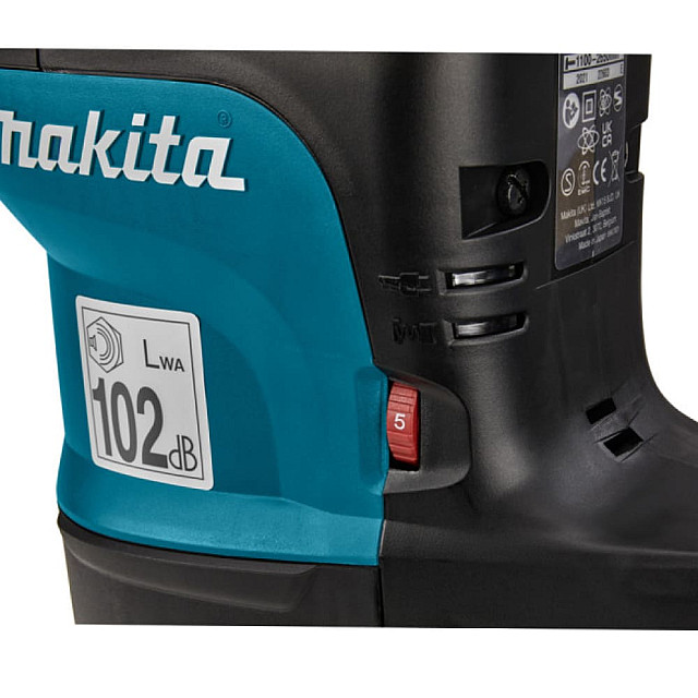 Отбойный молоток Makita HM1101C