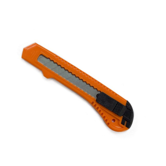 Нож пистолетный Startul Standart ST0930 с выдвижным лезвием 18 мм