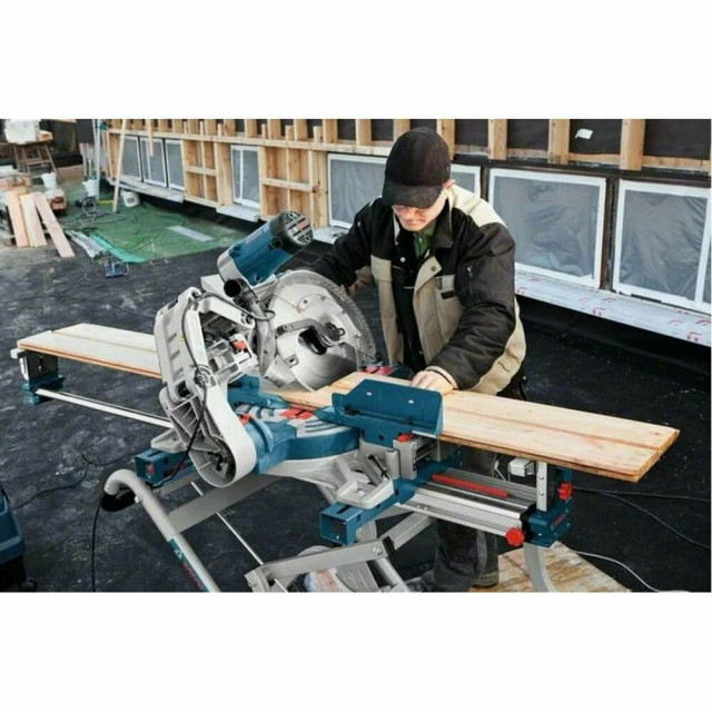 Пила торцовочная Bosch GCM 12 GDL 0601B23600
