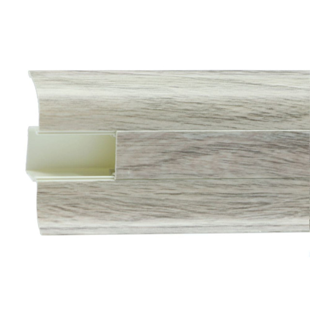 Плинтус Winart 822 дуб альба 58 мм 2.5 м