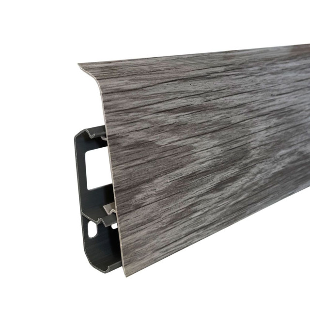 Плинтус Grace Qvant Q02 дуб мирум 76*21*2200 мм