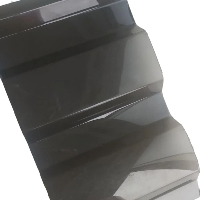 Поликарбонат профилированный монолитный Сэлмакс Greca 0.8*1050*1985 мм серый