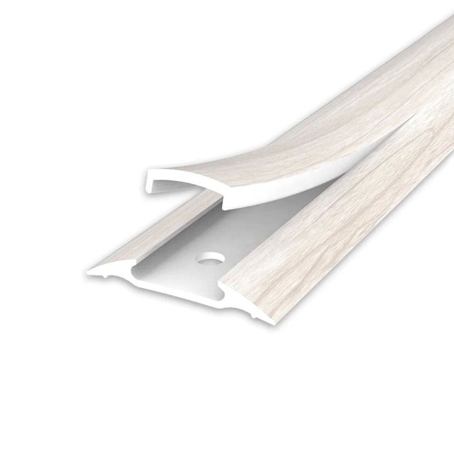 Порог Ideal 267 клен белый с монтажным каналом 42 мм 0.9 м