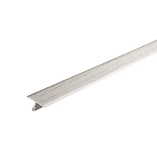 Порог Sanrelia Т20М Т-образный 105 дуб арктический с монтажной планкой 20 мм 1.8 м