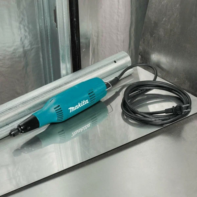 Шлифмашина прямая Makita GD0603
