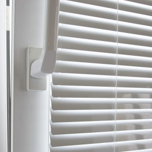 Жалюзи Delfa СГЖ-900 60/160 см горизонтальные белые