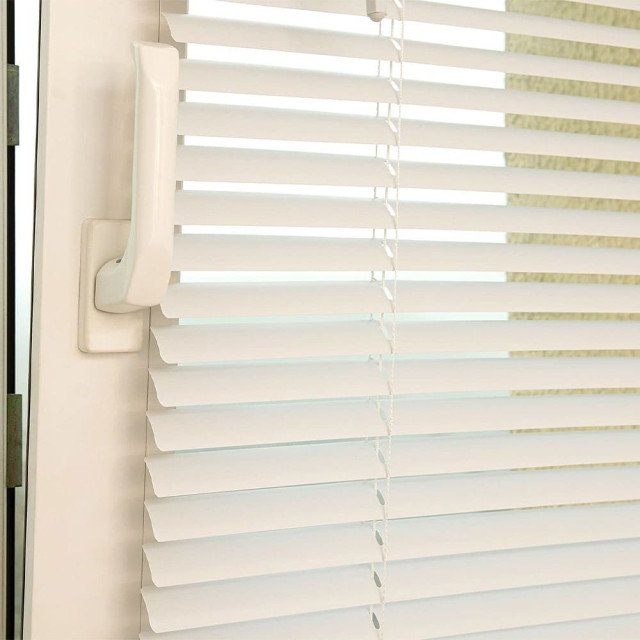 Жалюзи Delfa Bliss ПВХ NO.RF-M-009 80/160 белый