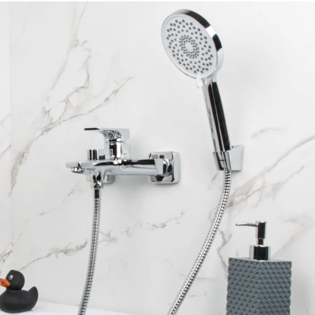 Смеситель для ванны AV Engineering AVDAR3-51003 серия DAR D35