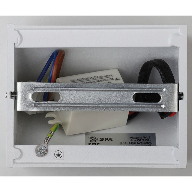 Светильник Эра WL3 Б0034599 WH 6Вт IP20