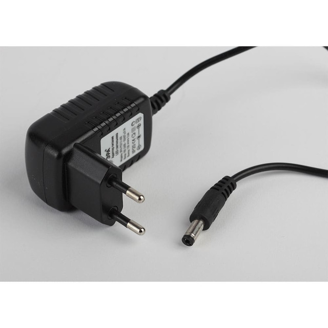 Светильник настольный Эра NLED-452-9W-BK Б0019129 черный