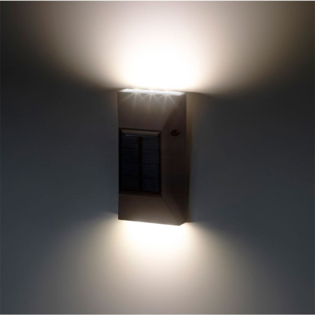 Светильник Эра ERAFS012-07 Б0057593 на солнечной батарее 6 LED 13*7*3 см