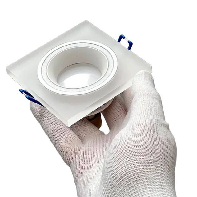 Светильник встраиваемый TruEnergy Simple 21240 под лампу GU10 IP20 акрил матовый квадрат белый