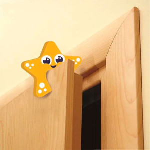 Блокиратор двери Звездочка 2303158