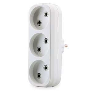 Разветвитель Makel 10032 на 3 гнезда без заземления