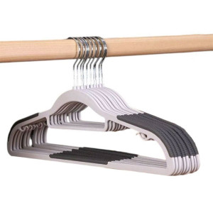 Вешалка-плечики MonAmi QQH24-9