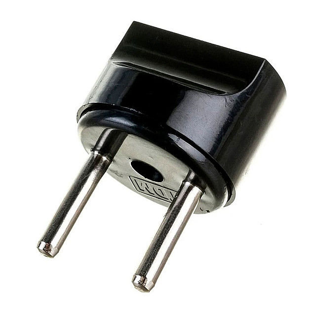 Переходник TDM Electric SQ1806-0086 круглый 16А 250В черный