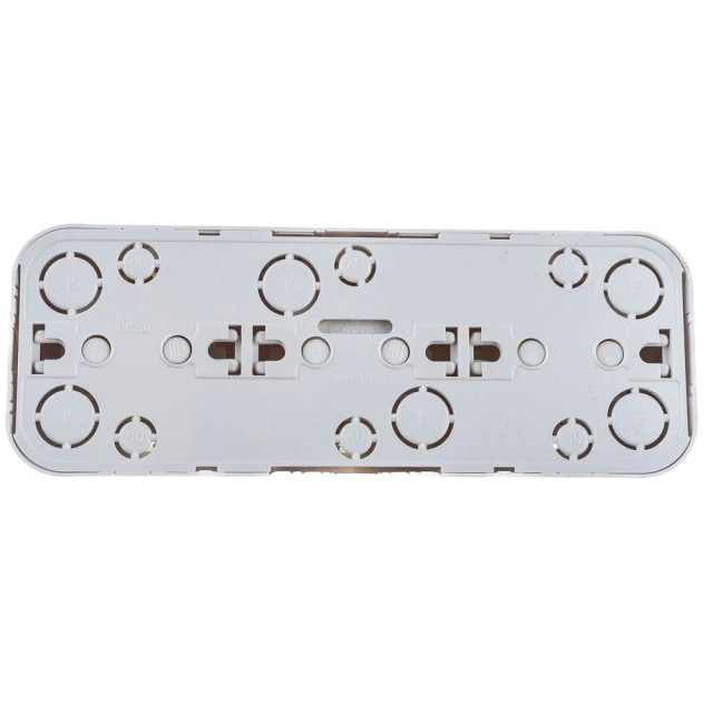 Розетка Bylectrica Вариант РА16-0162 3 гнезда с заземленеим белая