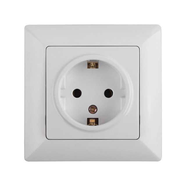 Розетка Intro Solo 4-206-01 2P+E Schuko со шторками белая