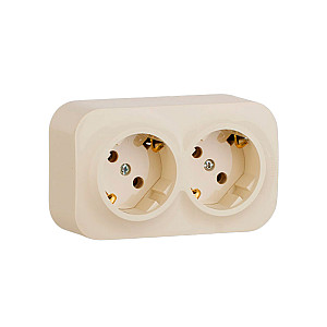 Розетка Legrand Quteo 782263 2*2P+E с предварительным подключением слоновая кость