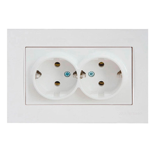 Розетка Mutlusan Rita 2220-202-0201 2*2Р+Е в комплекте с рамкой белая